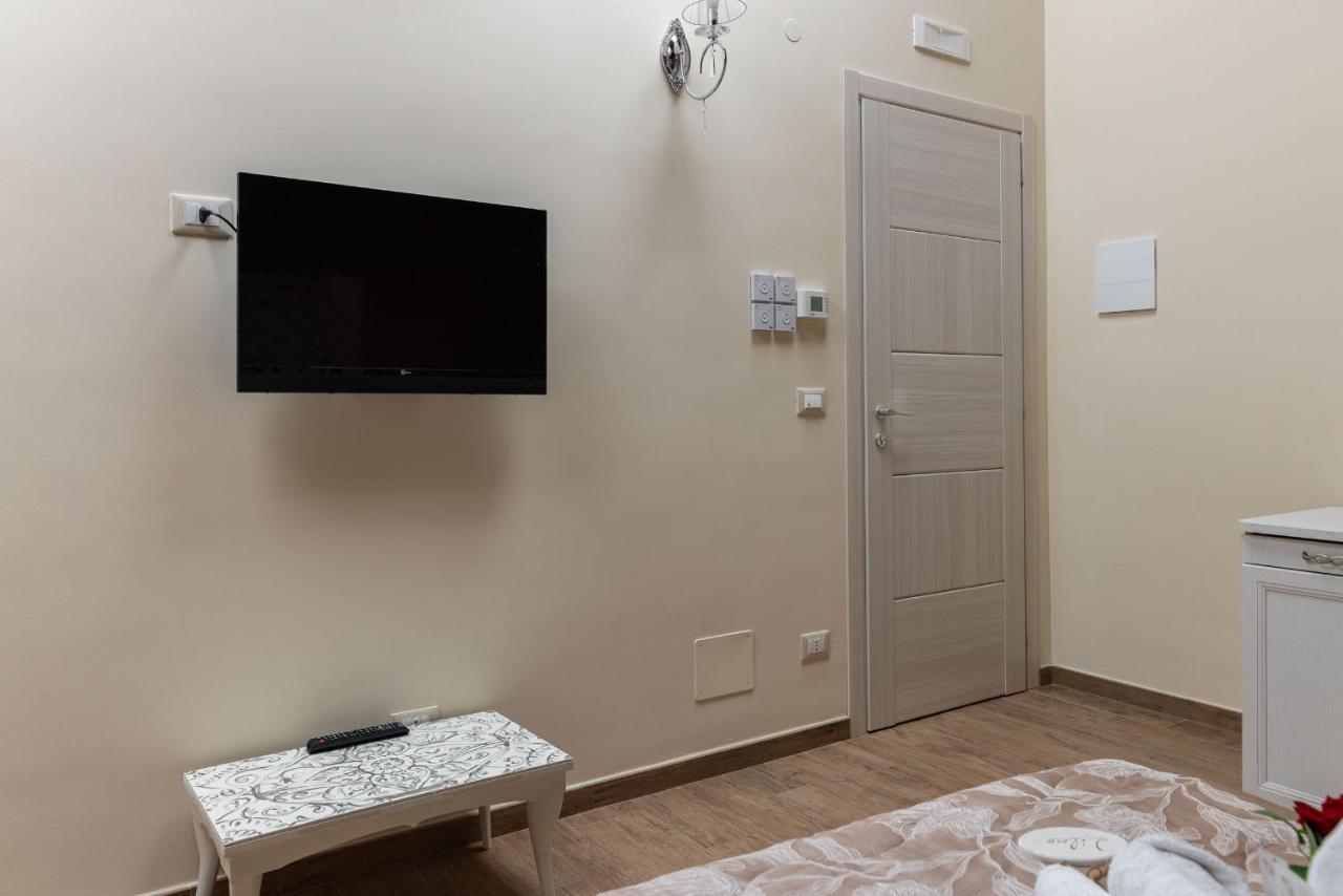 Agora' Castelnuovo Della Daunia Bed & Breakfast Exterior photo